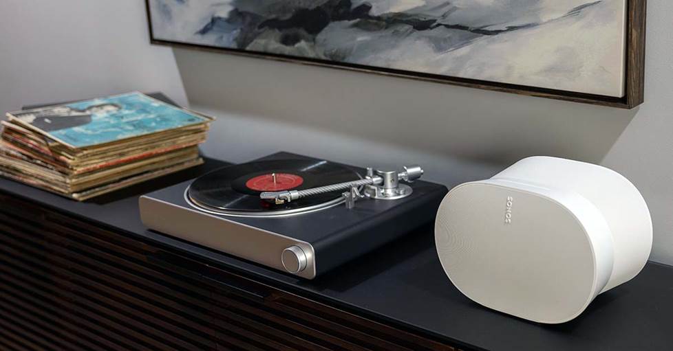 Victrola Stream Carbon and Sonos Era 300